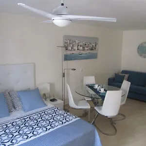  Apartamento Cristianos Studio, Modern, Spacious, Pool,wifi